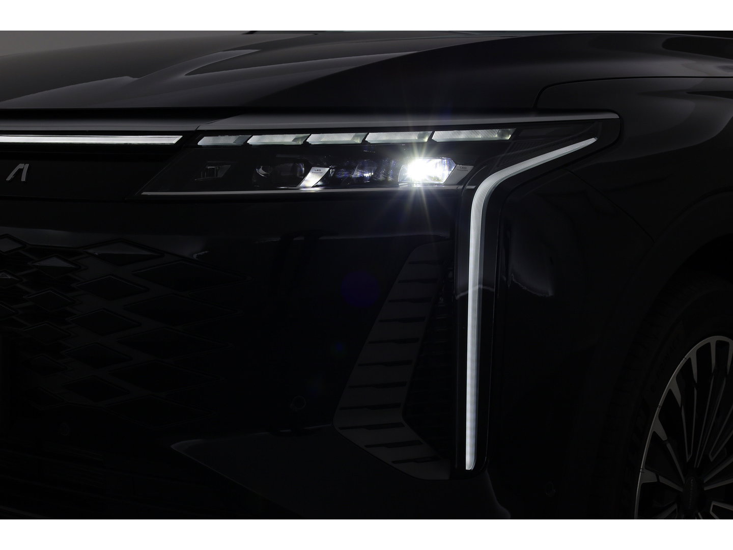 Omoda 9 1.5T-GDi SHS-P Premium 5p 538pk! | Pano | HUD | 360cam | Stoelventi. | Massage | Sony Audio | 1.500kg Trekgewicht | CarPlay