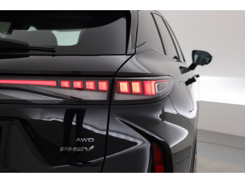 Omoda 9 1.5T-GDi SHS-P Premium 5p 538pk! | Pano | HUD | 360cam | Stoelventi. | Massage | Sony Audio | 1.500kg Trekgewicht | CarPlay