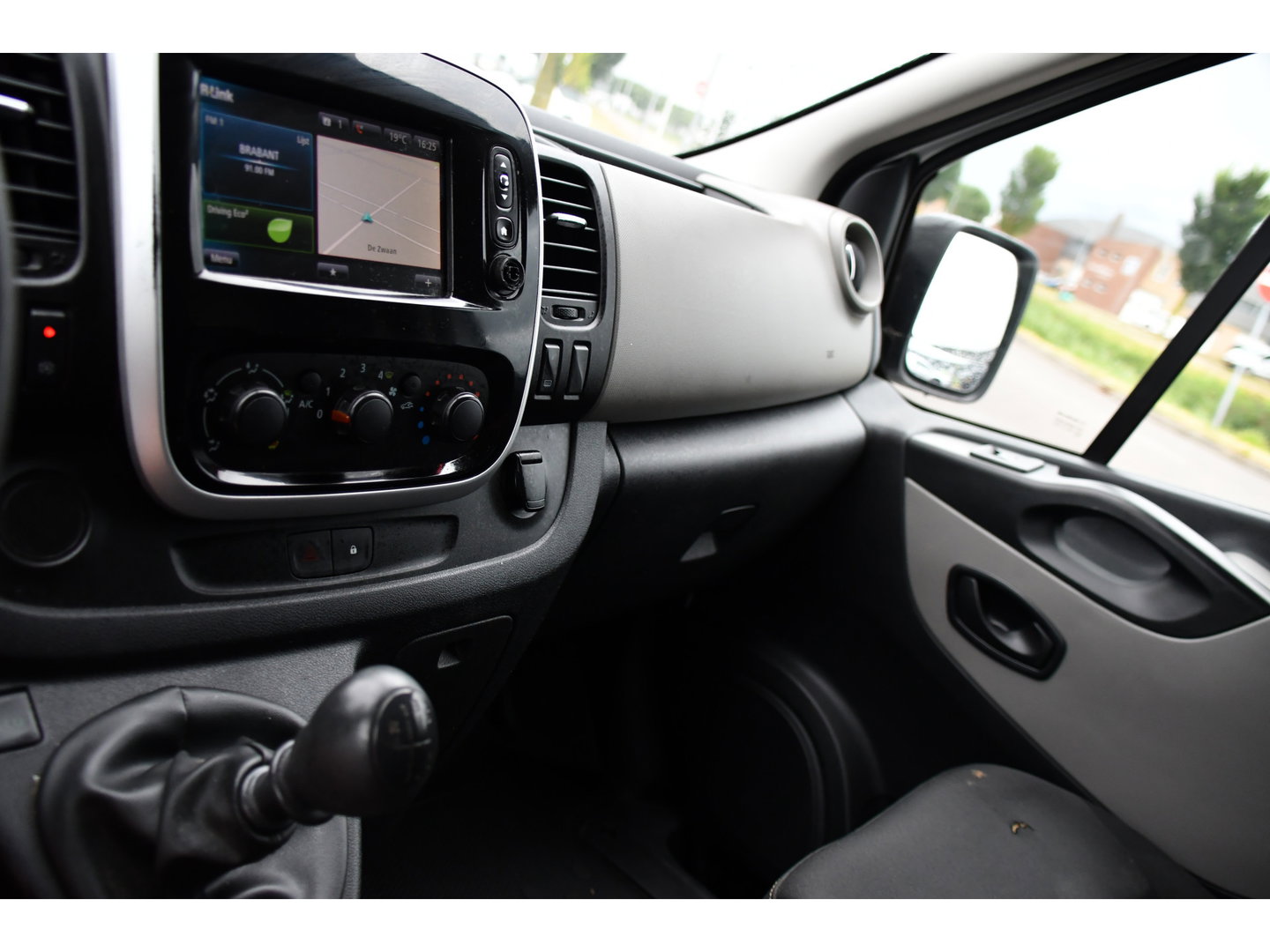 Renault Trafic 1.6 dCi T29 L1H1 Edition Cruise, Sensoren, Airco, NAVI, Multimedia, 125pk, Trekhaak, Uniek!