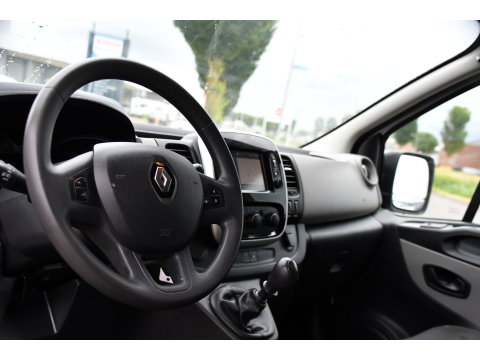 Renault Trafic 1.6 dCi T29 L1H1 Edition Cruise, Sensoren, Airco, NAVI, Multimedia, 125pk, Trekhaak, Uniek!