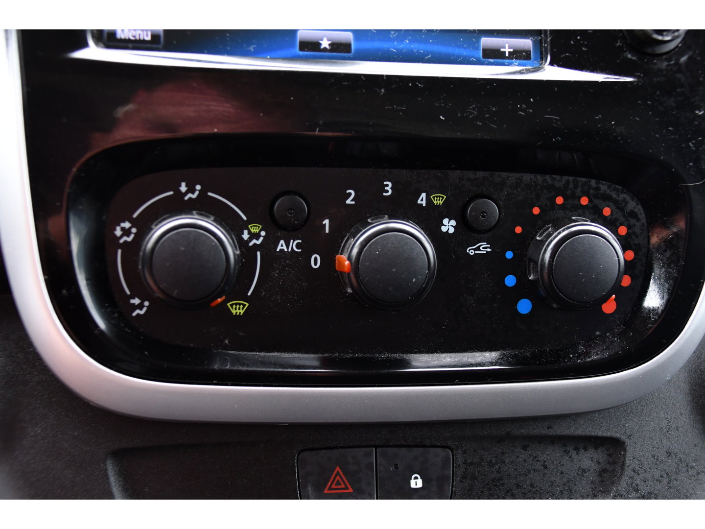 Renault Trafic 1.6 dCi T29 L1H1 Edition Cruise, Sensoren, Airco, NAVI, Multimedia, 125pk, Trekhaak, Uniek!