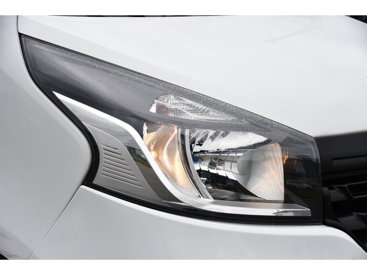 Renault Trafic 1.6 dCi T29 L1H1 Edition Cruise, Sensoren, Airco, NAVI, Multimedia, 125pk, Trekhaak, Uniek!