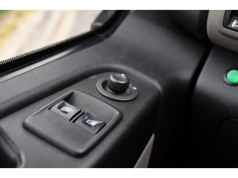 Renault Trafic 1.6 dCi T29 L1H1 Edition Cruise, Sensoren, Airco, NAVI, Multimedia, 125pk, Trekhaak, Uniek!
