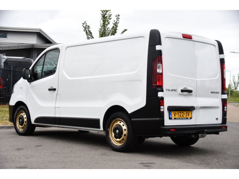 Renault Trafic 1.6 dCi T29 L1H1 Edition Cruise, Sensoren, Airco, NAVI, Multimedia, 125pk, Trekhaak, Uniek!