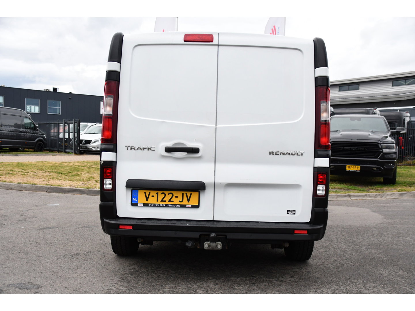 Renault Trafic 1.6 dCi T29 L1H1 Edition Cruise, Sensoren, Airco, NAVI, Multimedia, 125pk, Trekhaak, Uniek!