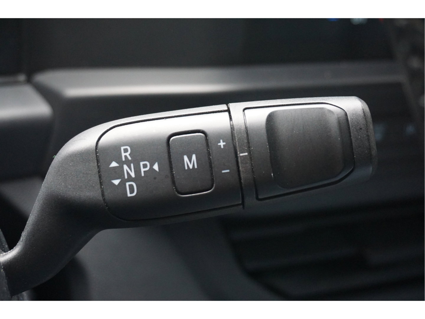 Ford Transit Custom 300S 130PK Trend Automaat BPM VRIJ Navi, Adap, Cruise, Trekhaak, 2740KG Trekgewicht!! NR. AR01*