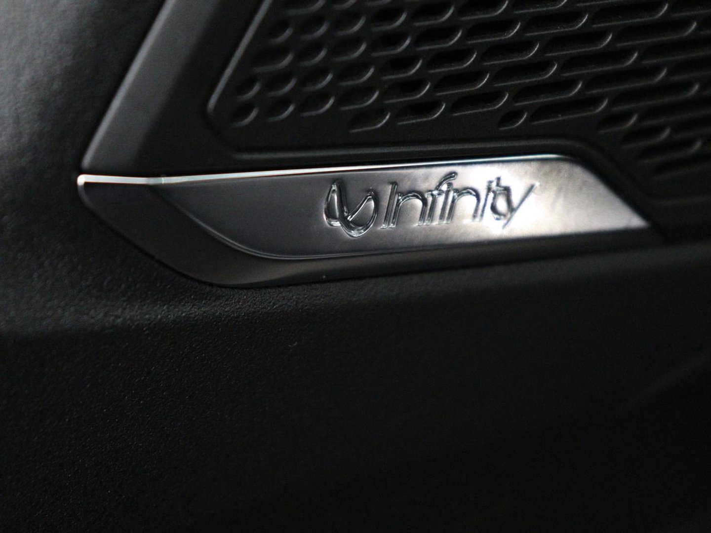 Lynk & Co 01 1.5 Plug In | SOH 92.1% | Panorama | Harman Kardon Plug In | SOH 92.1 % | Panoramadak | Infinity by Harman | 360 Camera | Adaptive cruise | Stoelverwarming | Carplay | Memory | Full LED | PHEV