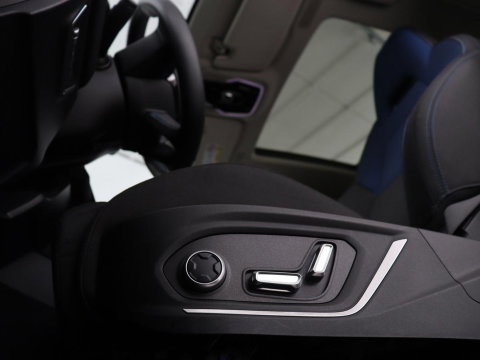 Lynk & Co 01 1.5 Plug In | SOH 92.1% | Panorama | Harman Kardon Plug In | SOH 92.1 % | Panoramadak | Infinity by Harman | 360 Camera | Adaptive cruise | Stoelverwarming | Carplay | Memory | Full LED | PHEV
