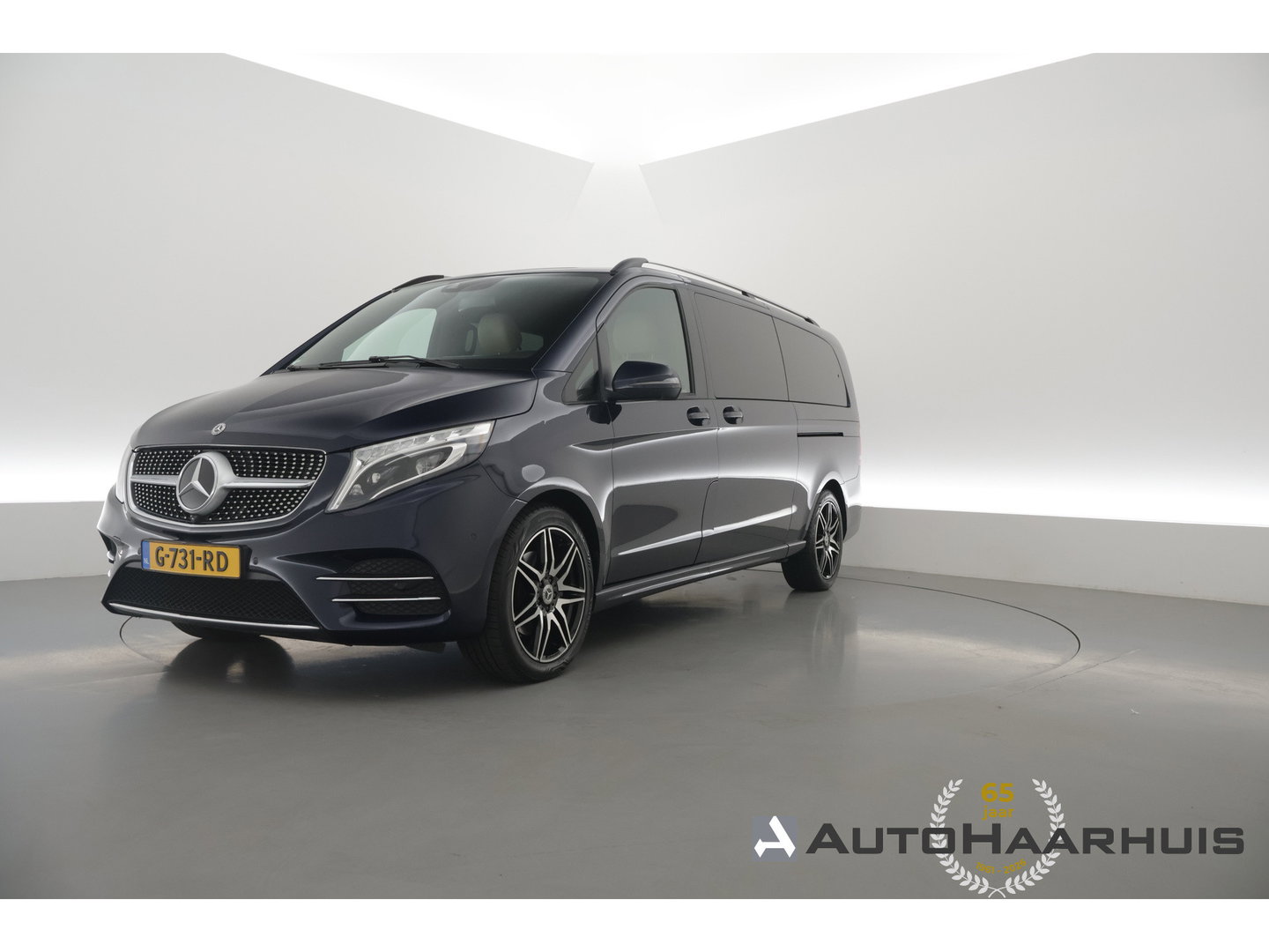 Mercedes-Benz V-Klasse 300d Extra Lang Avantgarde Edition 6pers. | 2x Elek. Schuifdeur | 360cam | Stoelventi. | Memory | Afn. Trekhaak | Burmester