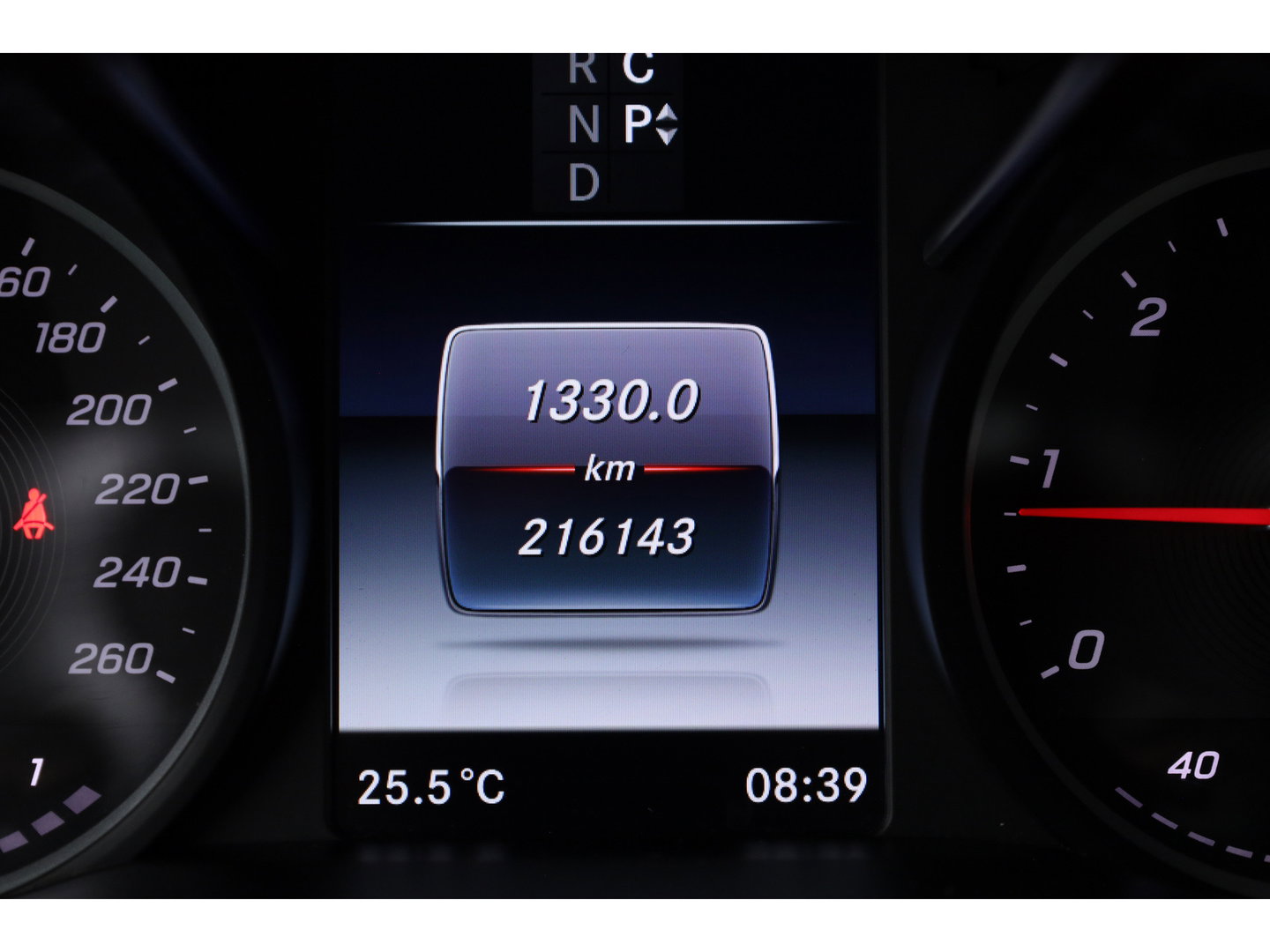 Mercedes-Benz V-Klasse 300d Extra Lang Avantgarde Edition 6pers. | 2x Elek. Schuifdeur | 360cam | Stoelventi. | Memory | Afn. Trekhaak | Burmester