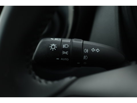 Toyota Aygo X 1.0 VVT-i MT Envy Rijklaar | Bi-Tone | JBL | Camera | Apple CarPlay | Navi | 18'' | Clima | LED