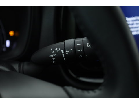 Toyota Aygo X 1.0 VVT-i MT Envy Rijklaar | Bi-Tone | JBL | Camera | Apple CarPlay | Navi | 18'' | Clima | LED