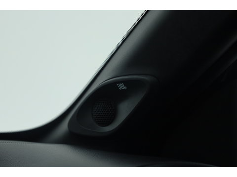 Toyota Aygo X 1.0 VVT-i MT Envy Rijklaar | Bi-Tone | JBL | Camera | Apple CarPlay | Navi | 18'' | Clima | LED