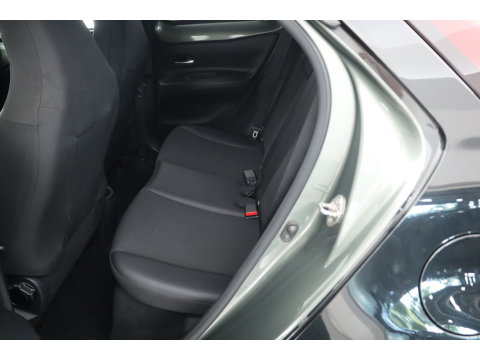 Toyota Aygo X 1.0 VVT-i MT Envy Rijklaar | Bi-Tone | JBL | Camera | Apple CarPlay | Navi | 18'' | Clima | LED