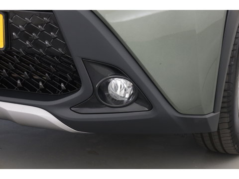 Toyota Aygo X 1.0 VVT-i MT Envy Rijklaar | Bi-Tone | JBL | Camera | Apple CarPlay | Navi | 18'' | Clima | LED