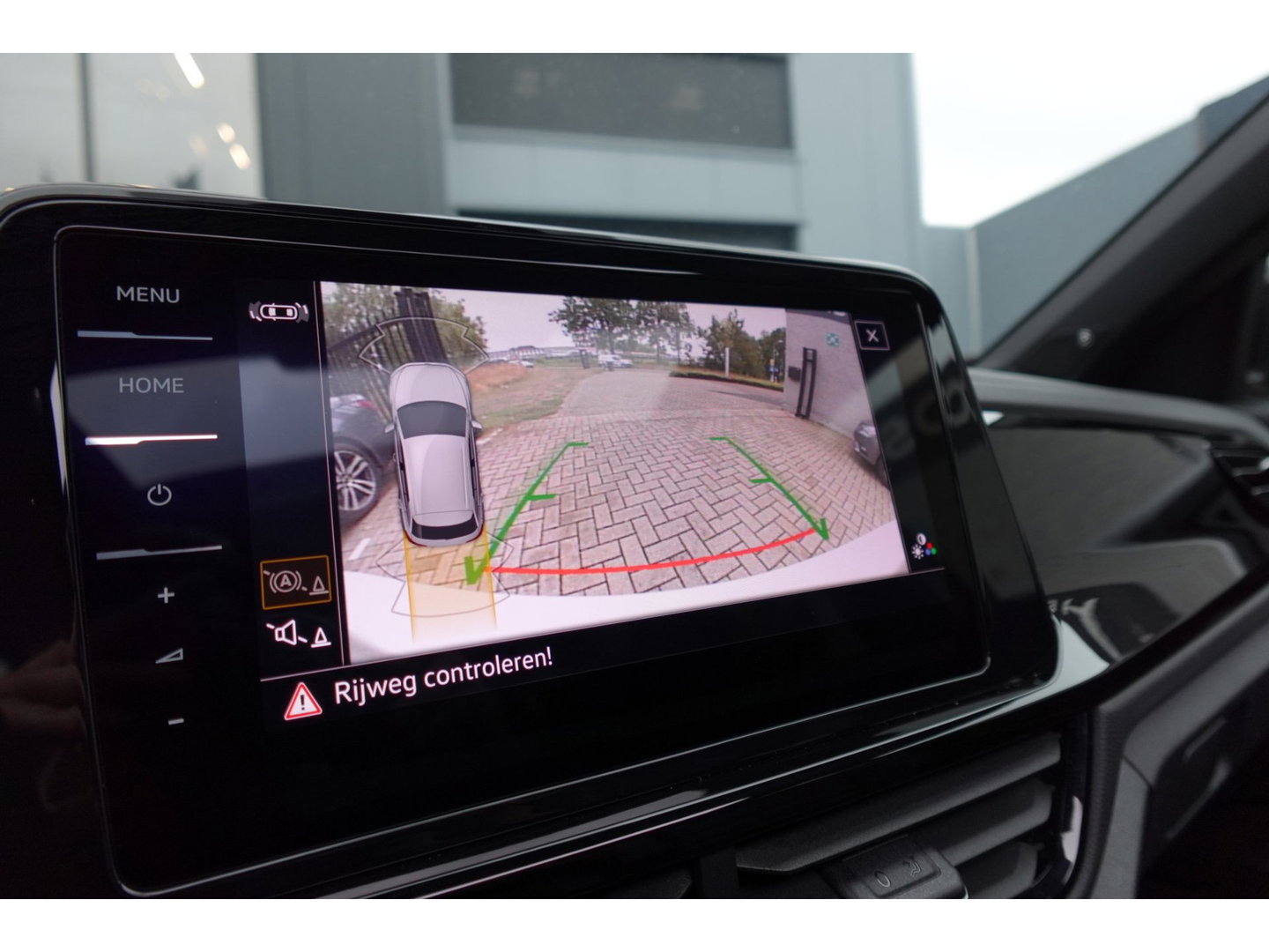 Volkswagen T-Roc 2.0 TSI 4Motion R PANO AKRA CAM VOL