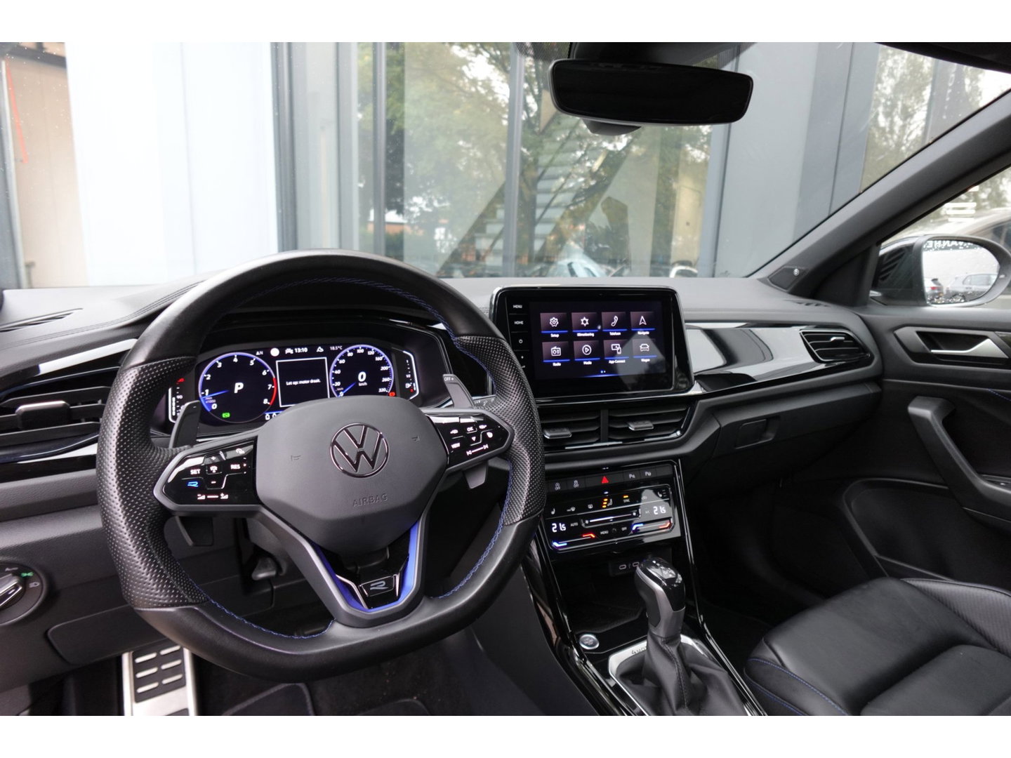 Volkswagen T-Roc 2.0 TSI 4Motion R PANO AKRA CAM VOL