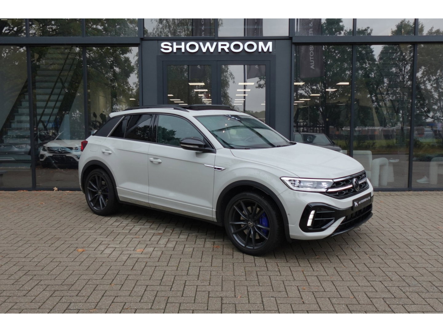 Volkswagen T-Roc 2.0 TSI 4Motion R PANO AKRA CAM VOL
