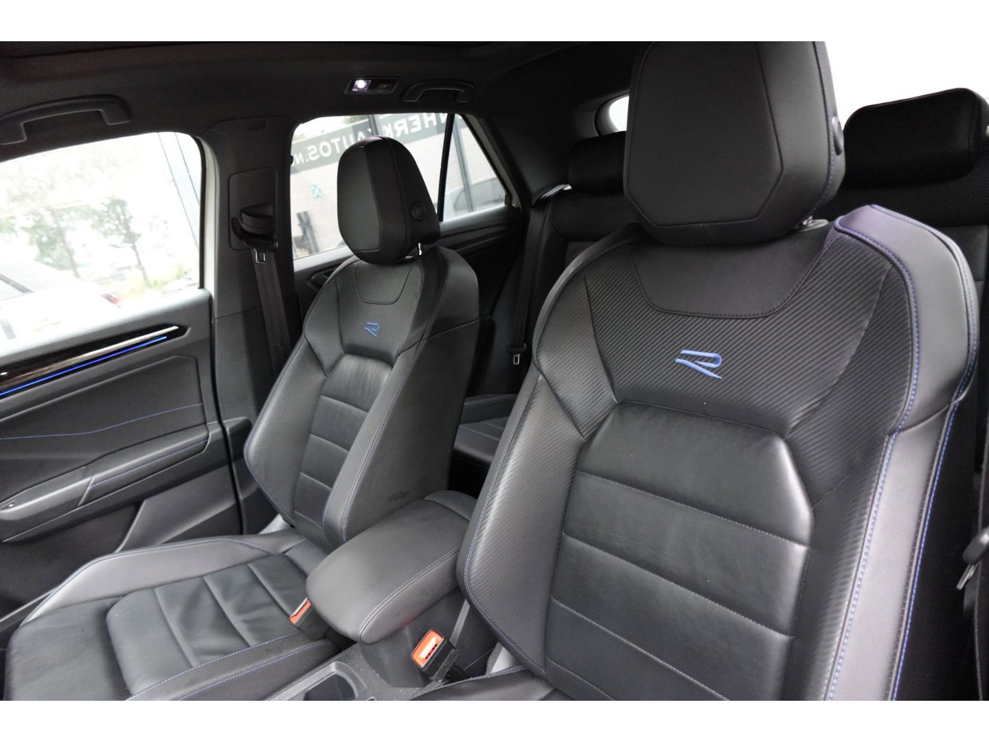 Volkswagen T-Roc 2.0 TSI 4Motion R PANO AKRA CAM VOL