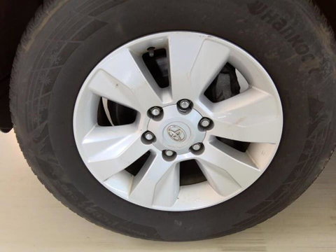 Toyota Hilux 2.4 D-4D AUTOMAAT 4WD 4x4 Double Cab