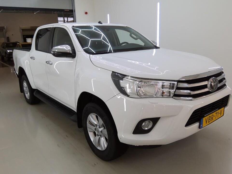 Toyota Hilux 2.4 D-4D AUTOMAAT 4WD 4x4 Double Cab