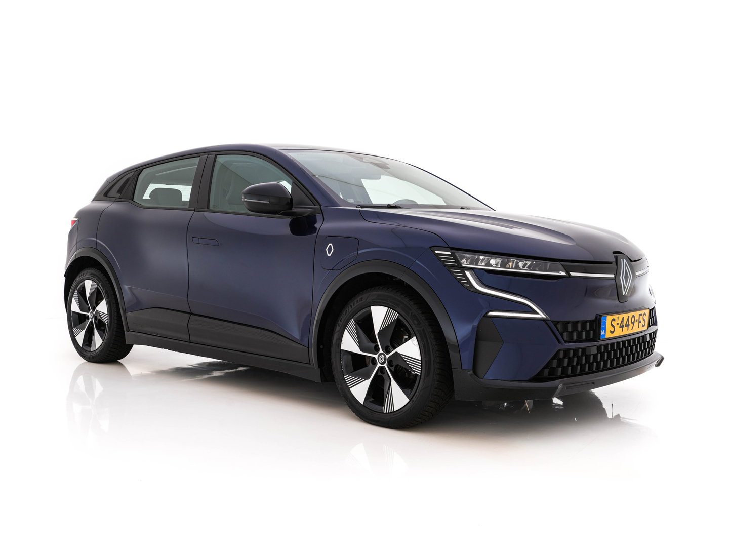 Renault Mégane E-Tech EV60 Optimum Charge Evolution [3-Fase-22kW] {SoH-91%} (INCL-BTW) Aut. *HEATPUMP | FULL-LED | CAMERA | LANE-ASSIST | KEYLESS | NAVI-FULLMAP | CARPLAY | COMFORTSEATS | DIGI-COCKPIT | ECC | PDC | 18"ALU*