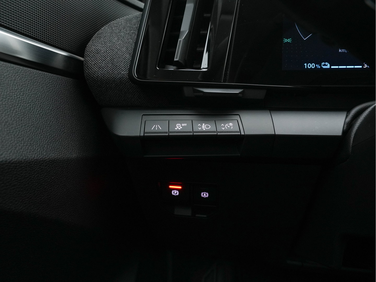 Renault Mégane E-Tech EV60 Optimum Charge Evolution [3-Fase-22kW] {SoH-91%} (INCL-BTW) Aut. *HEATPUMP | FULL-LED | CAMERA | LANE-ASSIST | KEYLESS | NAVI-FULLMAP | CARPLAY | COMFORTSEATS | DIGI-COCKPIT | ECC | PDC | 18"ALU*