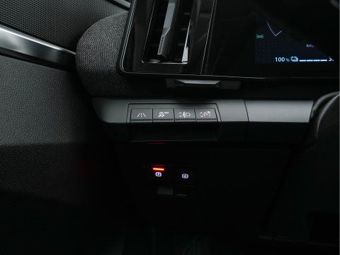 Renault Mégane E-Tech EV60 Optimum Charge Evolution [3-Fase-22kW] {SoH-91%} (INCL-BTW) Aut. *HEATPUMP | FULL-LED | CAMERA | LANE-ASSIST | KEYLESS | NAVI-FULLMAP | CARPLAY | COMFORTSEATS | DIGI-COCKPIT | ECC | PDC | 18"ALU*