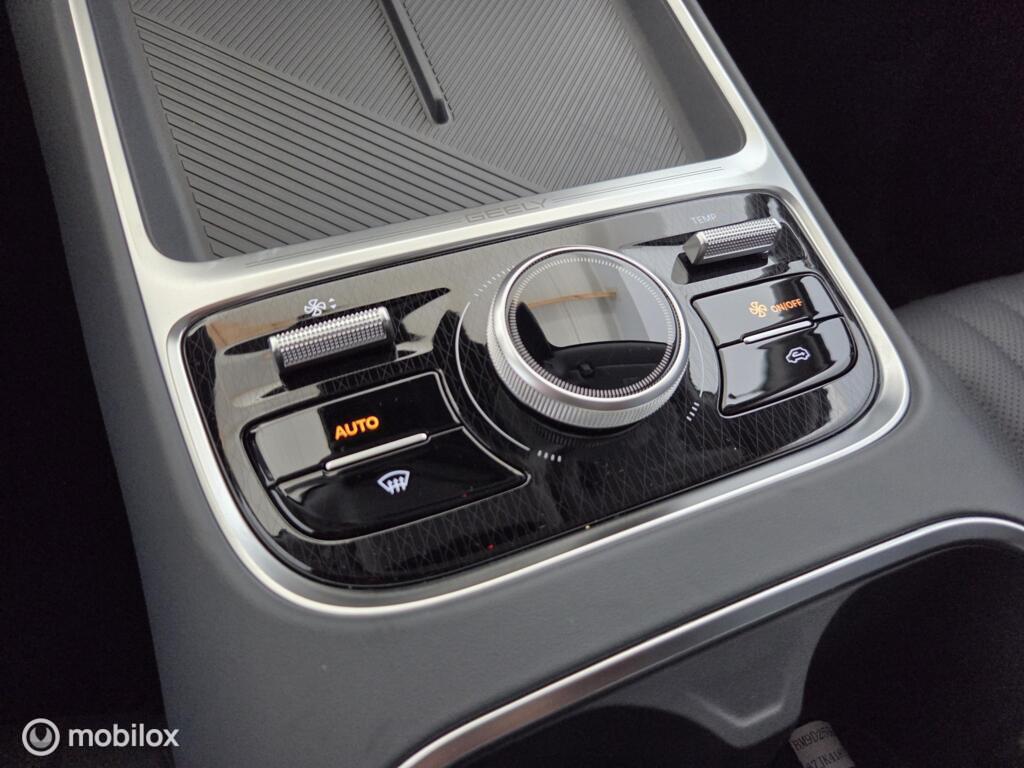 Geely Starray EM-i