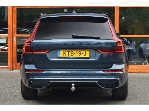 Volvo XC60 T8 Hybrid AWD Ultra Black Edition | Luchtvering | Bowers & Wilkins | Stoelventilatie | Massage | Panoramadak |