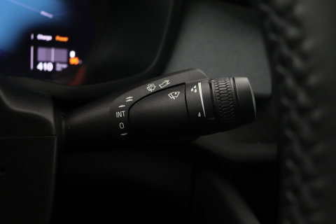 Polestar 2 Long Range Single Motor 78 kWh | Plus | Pilot | Panoramadak | Harman/Kardon | 360° Camera | Warmtepomp | BLIS | Stoel+Stuurverwarming | 20 Inch
