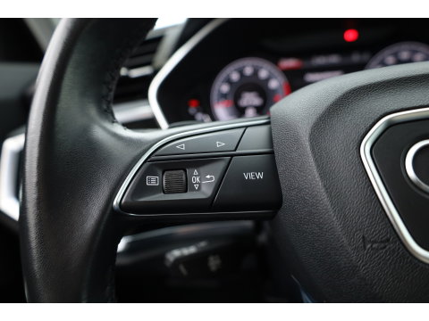 Audi Q3 35 TFSI S Line | Rijklaar! |  Dig. Cockpit | Trekhaak | Cruise Contr. | 360cam | Stoelverw.