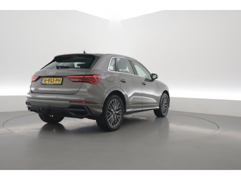 Audi Q3 35 TFSI S Line | Rijklaar! |  Dig. Cockpit | Trekhaak | Cruise Contr. | 360cam | Stoelverw.