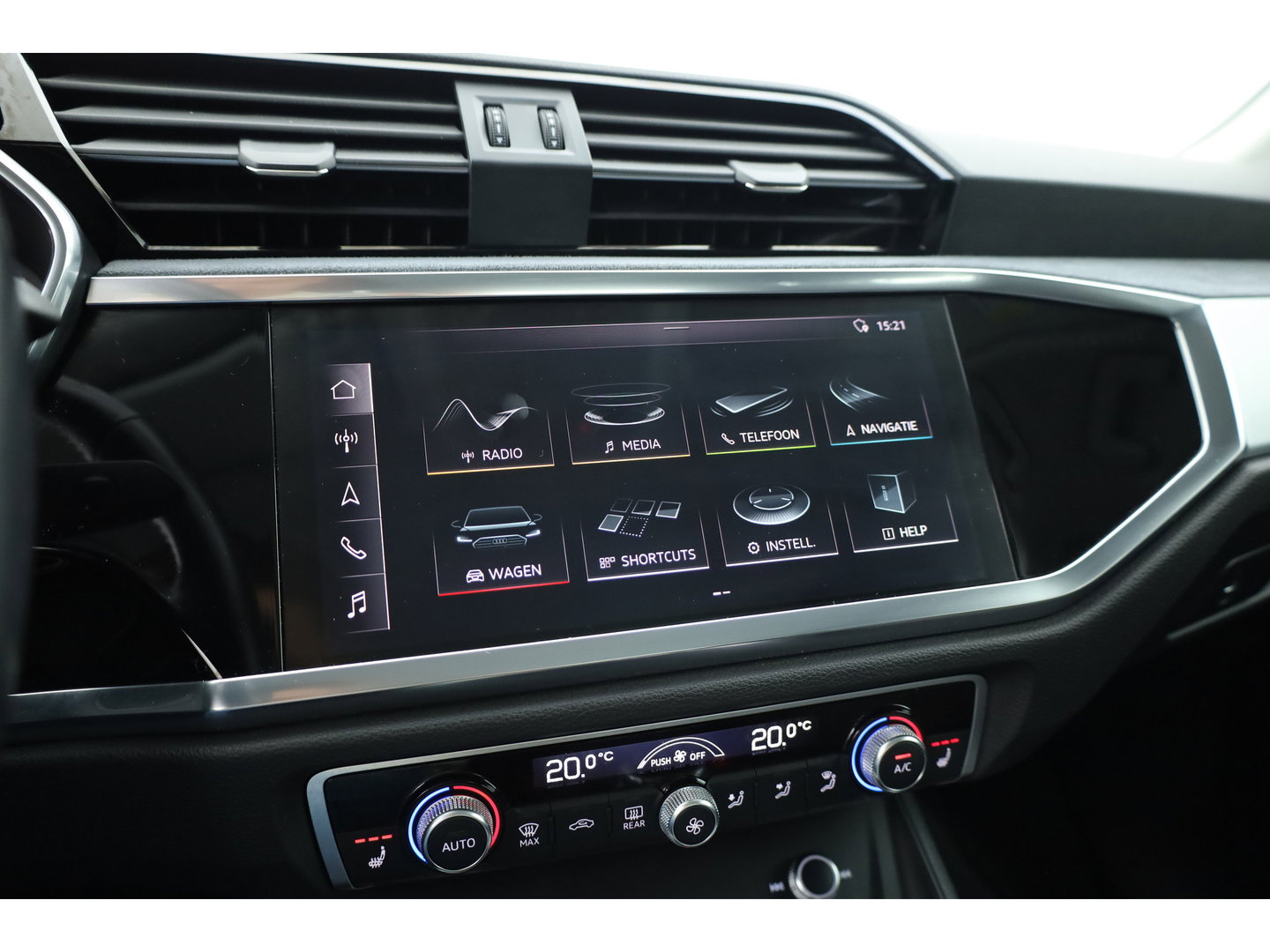 Audi Q3 35 TFSI S Line | Rijklaar! |  Dig. Cockpit | Trekhaak | Cruise Contr. | 360cam | Stoelverw.