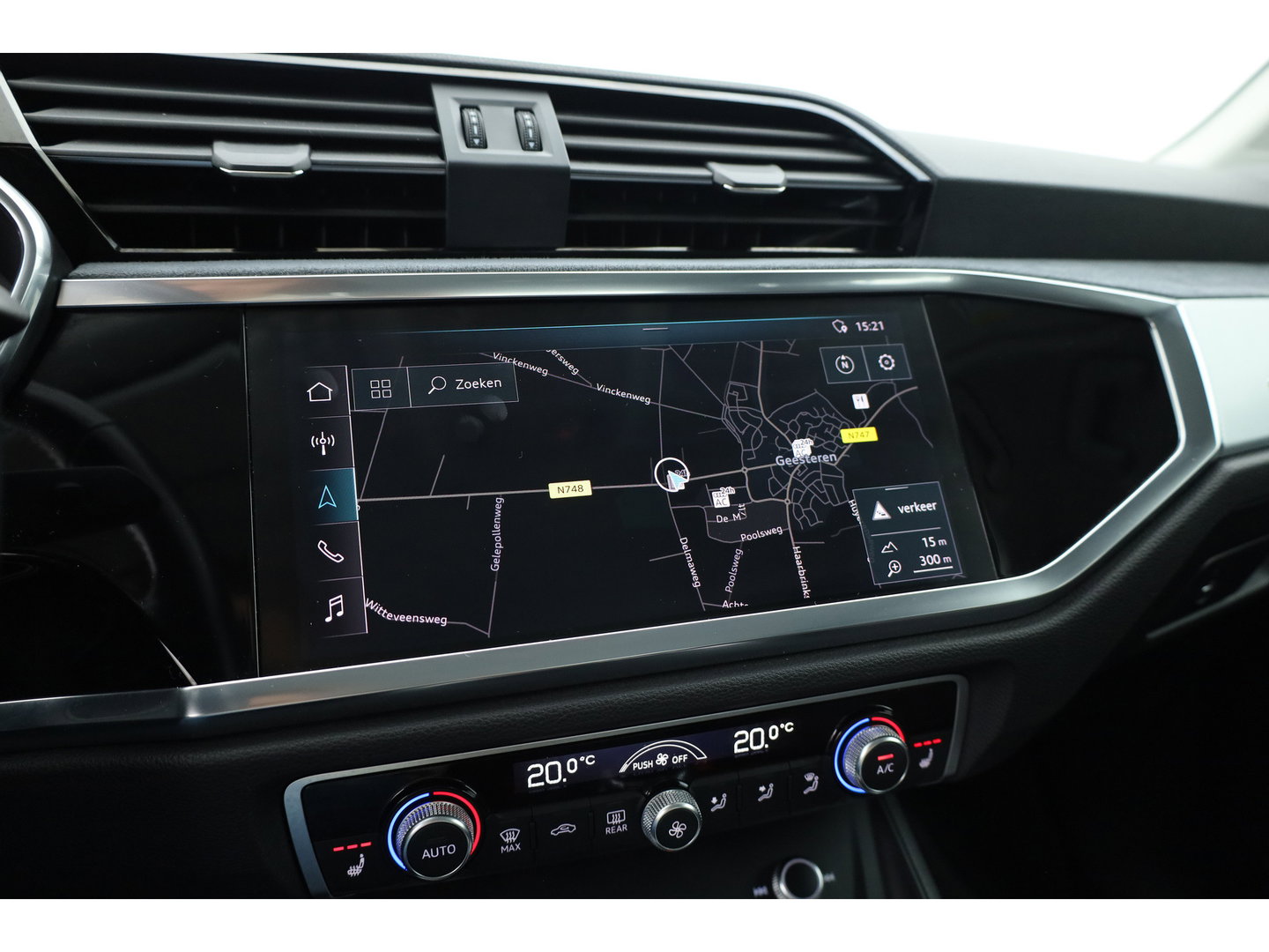 Audi Q3 35 TFSI S Line | Rijklaar! |  Dig. Cockpit | Trekhaak | Cruise Contr. | 360cam | Stoelverw.