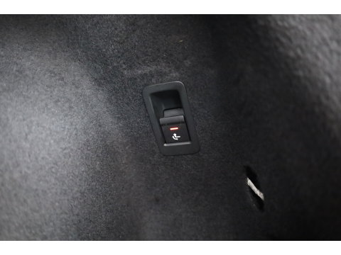 Audi Q3 35 TFSI S Line | Rijklaar! |  Dig. Cockpit | Trekhaak | Cruise Contr. | 360cam | Stoelverw.