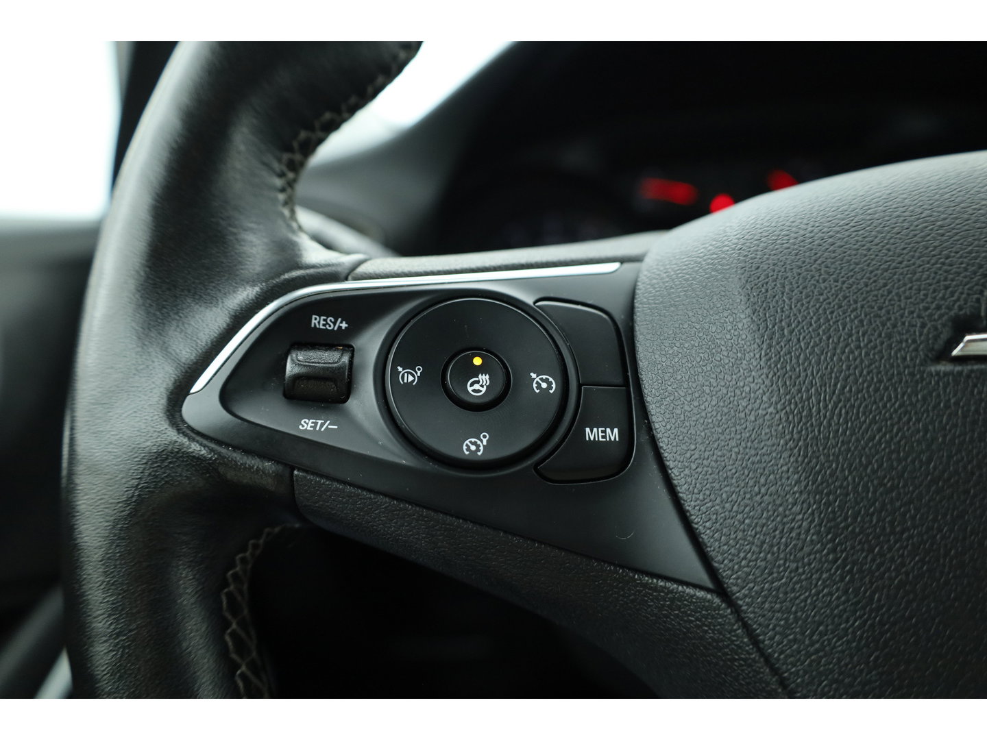 Opel Crossland X 1.2 Turbo Edition 2020 | Rijklaar! | Cruise Contr. | Navi | Stoel- stuurverw. | Apple CarPlay & Android Auto | 17''