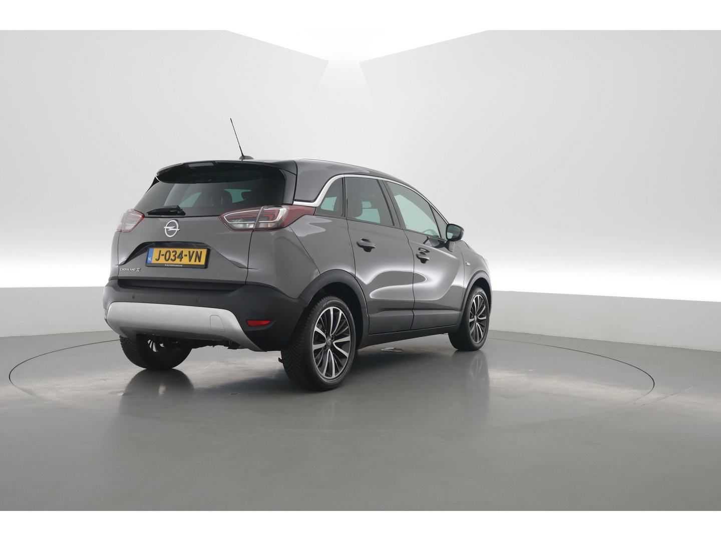 Opel Crossland X 1.2 Turbo Ultimate | Rijklaar! | Pano | Cruise Contr. | Camera | Leder | Stoel- stuurverw. | Apple CarPlay & Android Auto
