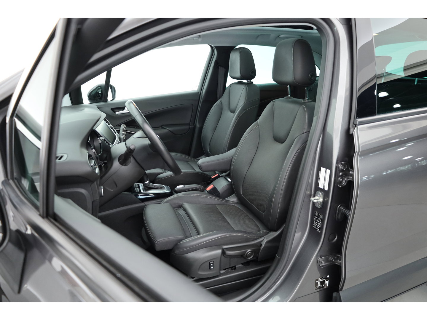 Opel Crossland X 1.2 Turbo Ultimate | Rijklaar! | Pano | Cruise Contr. | Camera | Leder | Stoel- stuurverw. | Apple CarPlay & Android Auto