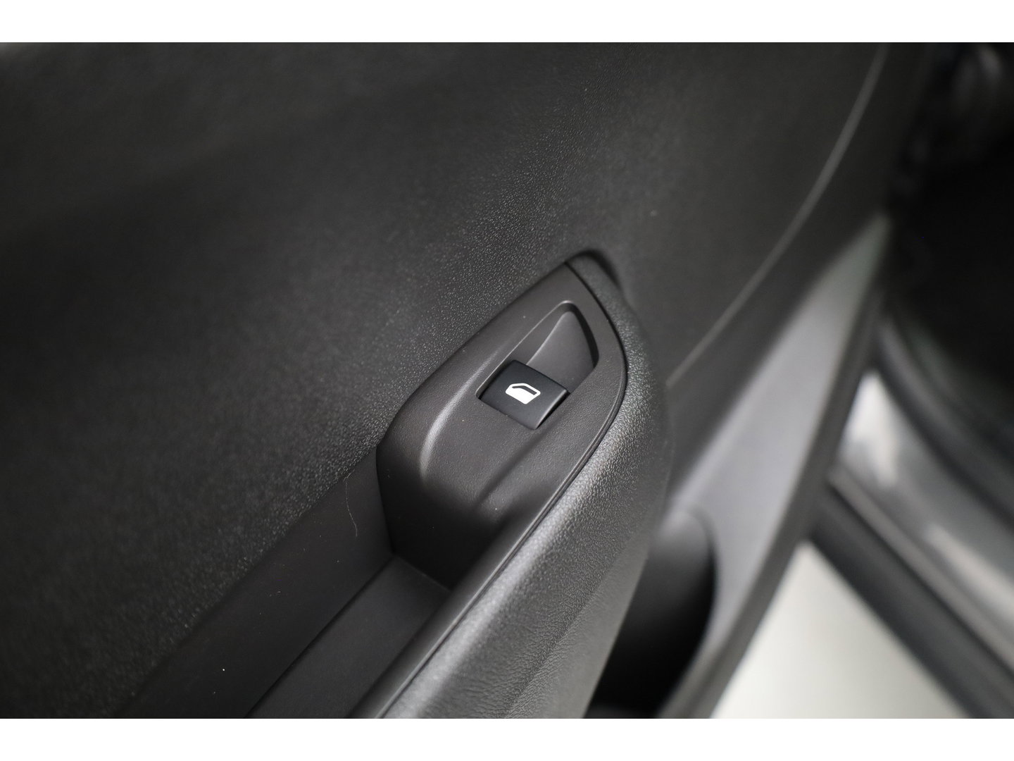 Opel Crossland X 1.2 Turbo Ultimate | Rijklaar! | Pano | Cruise Contr. | Camera | Leder | Stoel- stuurverw. | Apple CarPlay & Android Auto