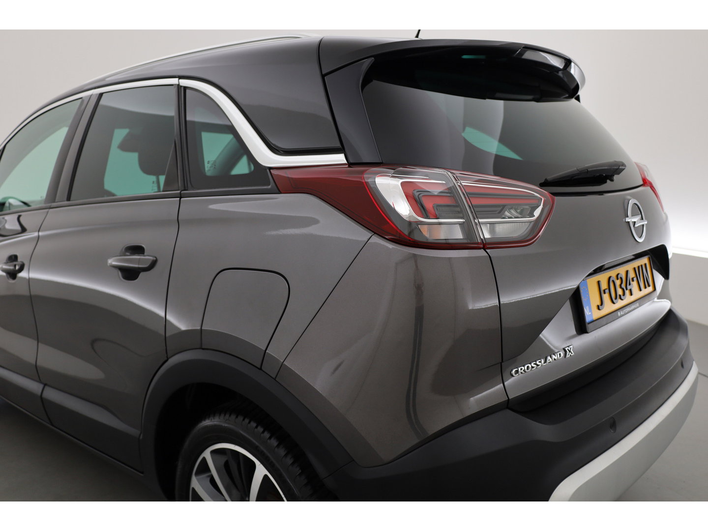 Opel Crossland X 1.2 Turbo Ultimate | Rijklaar! | Pano | Cruise Contr. | Camera | Leder | Stoel- stuurverw. | Apple CarPlay & Android Auto
