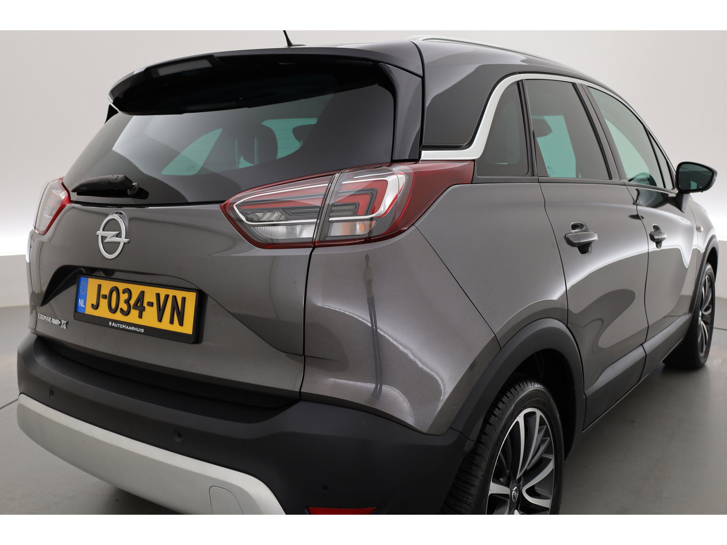 Opel Crossland X 1.2 Turbo Ultimate | Rijklaar! | Pano | Cruise Contr. | Camera | Leder | Stoel- stuurverw. | Apple CarPlay & Android Auto