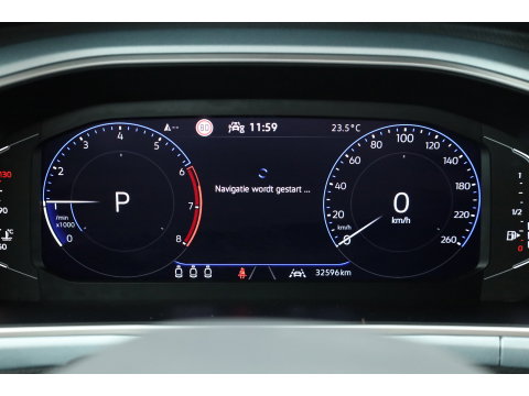Volkswagen T-Roc 1.5 TSI Goal DSG | Afn. Trekhaak | Camera | Digi. Cockpit | Adapt. Cruise | Dodehoek. | NAV + CarPlay