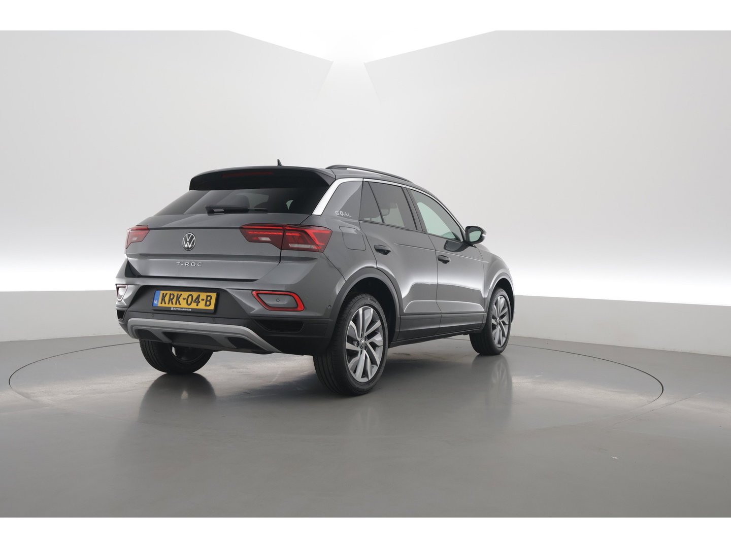 Volkswagen T-Roc 1.5 TSI Goal DSG | Afn. Trekhaak | Camera | Digi. Cockpit | Adapt. Cruise | Dodehoek. | NAV + CarPlay