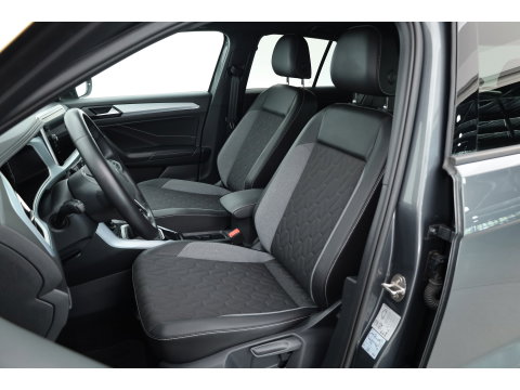 Volkswagen T-Roc 1.5 TSI Goal DSG | Afn. Trekhaak | Camera | Digi. Cockpit | Adapt. Cruise | Dodehoek. | NAV + CarPlay
