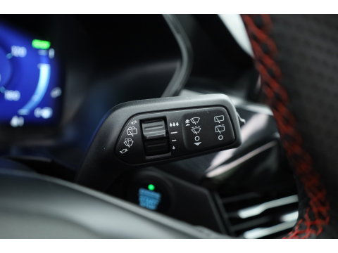 Ford Kuga 2.5 PHEV ST-Line X | Keyless | CarPlay | Camera | Panoramadak | Stoelverw. | Trekhaak | PDC V+A | DAB |