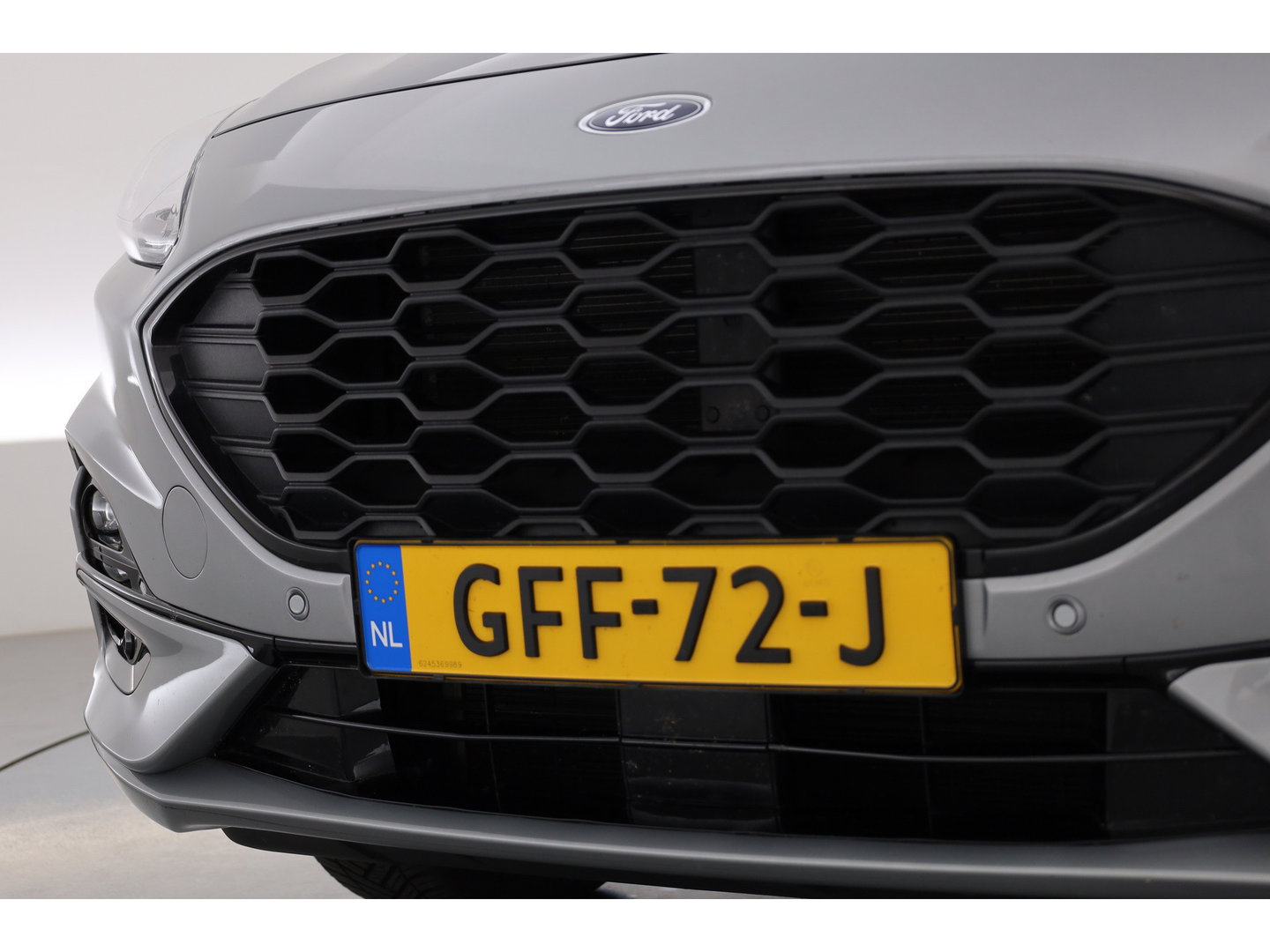 Ford Kuga 2.5 PHEV ST-Line X | Keyless | CarPlay | Camera | Panoramadak | Stoelverw. | Trekhaak | PDC V+A | DAB |