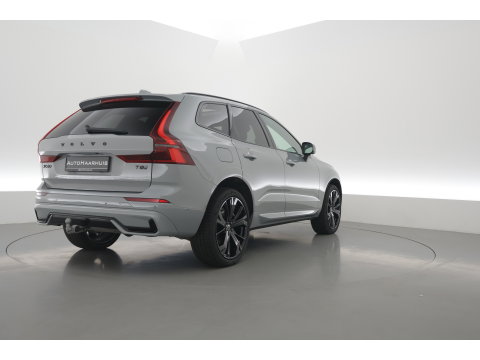 Volvo XC60 2.0 T8 Plug-in hybrid AWD Plus Black Edition | Pano | HUD | 360cam | H&K Audio | Elek. Trekhaak | Memory seats | Vapour Grey