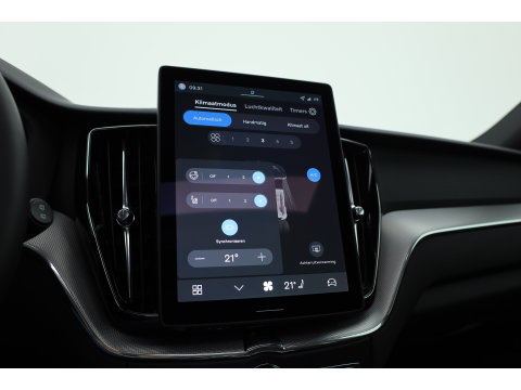 Volvo XC60 2.0 T8 Plug-in hybrid AWD Plus Black Edition | Pano | HUD | 360cam | H&K Audio | Elek. Trekhaak | Memory seats | Vapour Grey