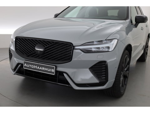 Volvo XC60 2.0 T8 Plug-in hybrid AWD Plus Black Edition | Pano | HUD | 360cam | H&K Audio | Elek. Trekhaak | Memory seats | Vapour Grey